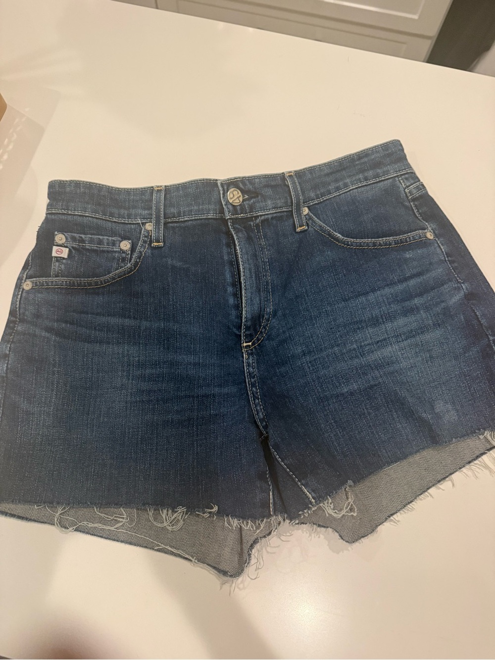 AG Hailey cut off zip and button 27 R Dark Wash Denim Shorts - Blue 185 new